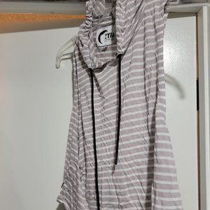 Zyia Active Cropped hooded top